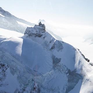 Geschenkidee  Vol en hélicoptère au-dessus du Jungfraujoch - 45 minutes (pour 3 personnes) 