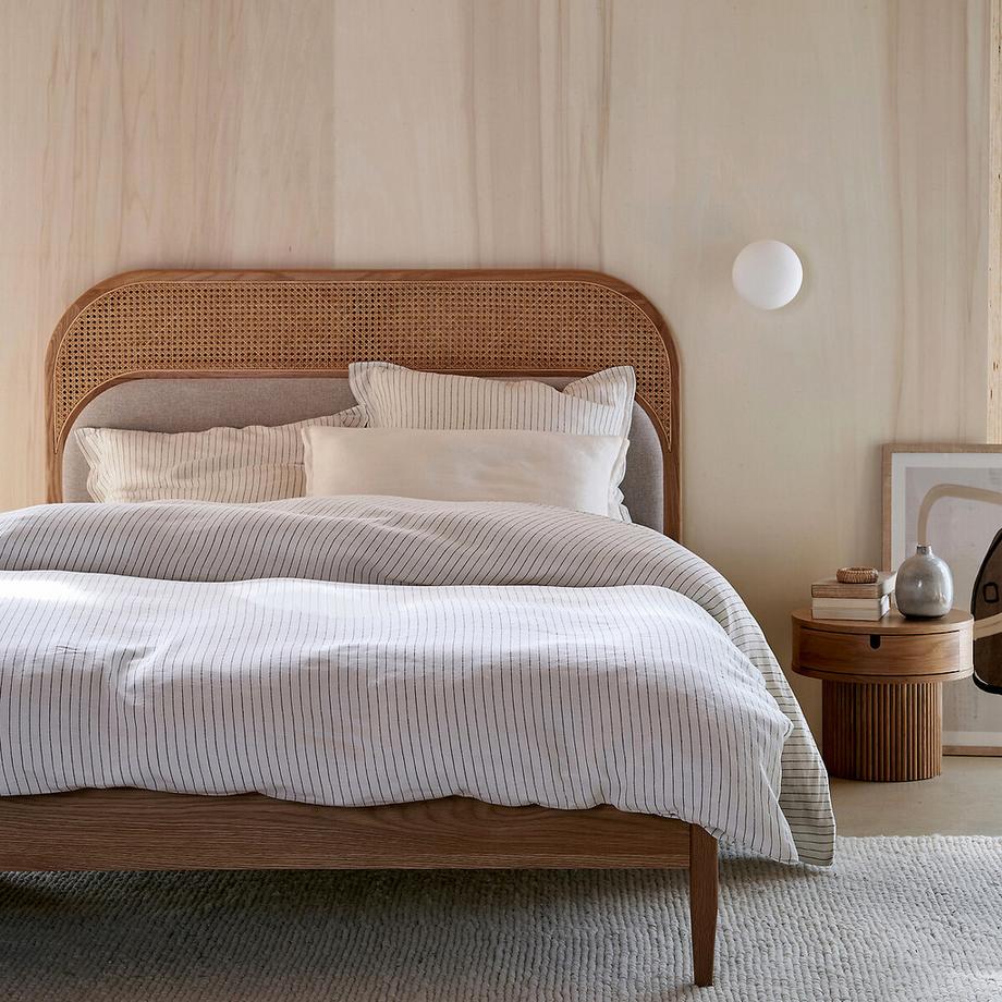 La Redoute Intérieurs Lit cannage et velours avec sommier Buisseau  