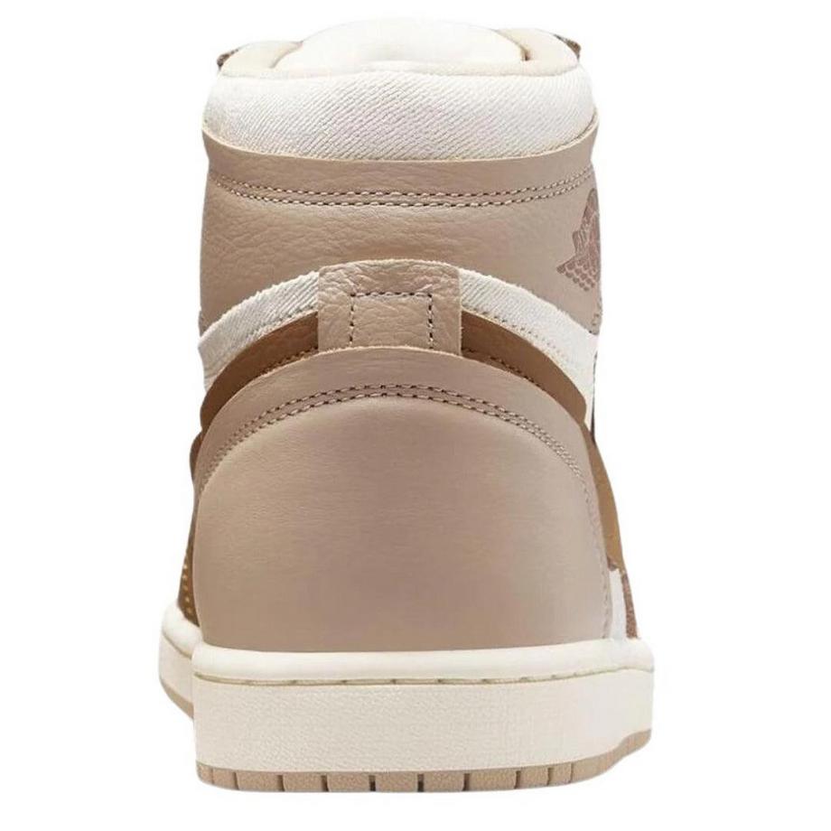 NIKE Air Jordan 1 Baskets Hautes en Cuir  