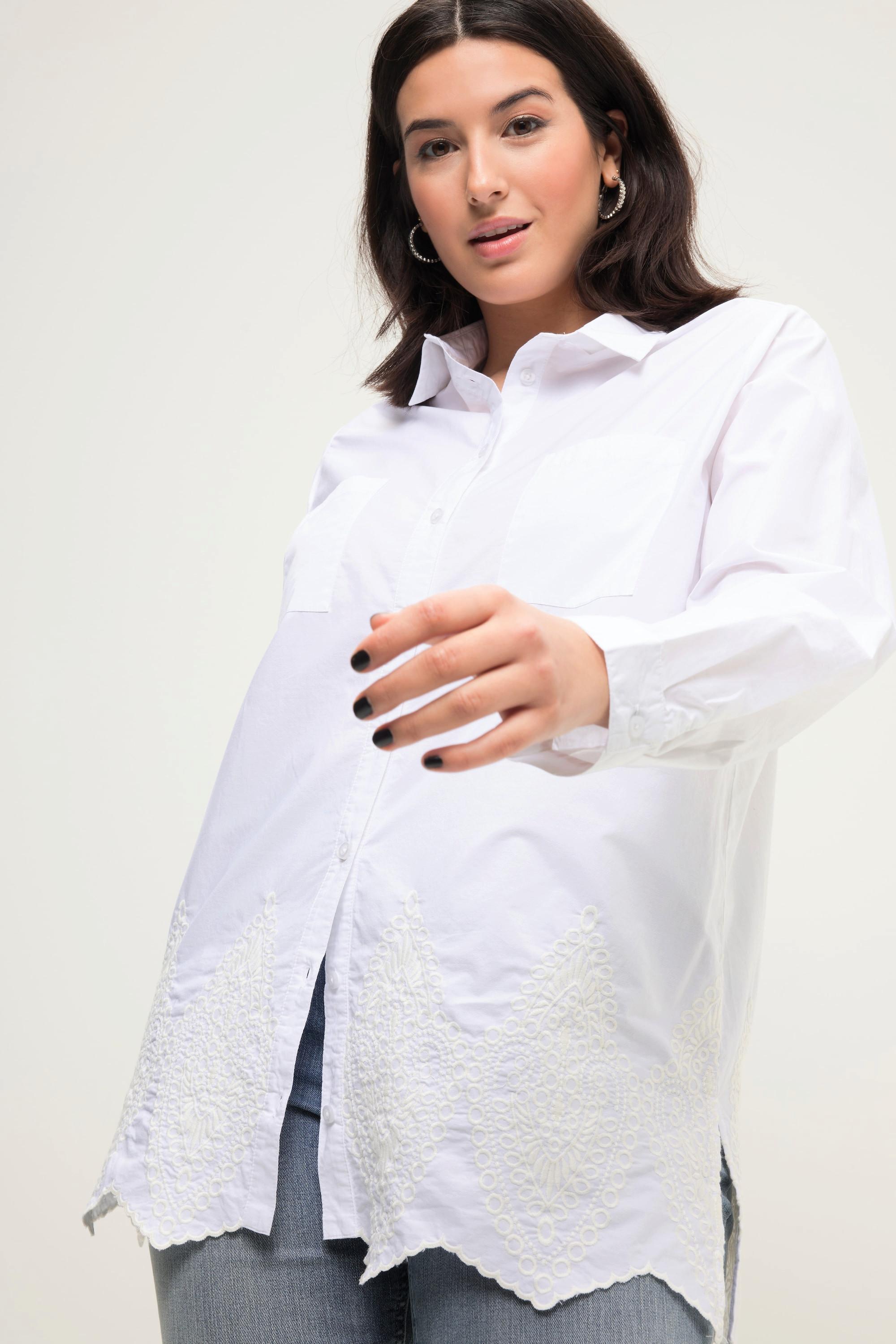 Studio Untold  Chemisier oversized avec broderie sur la base, col chemise et manches longues 