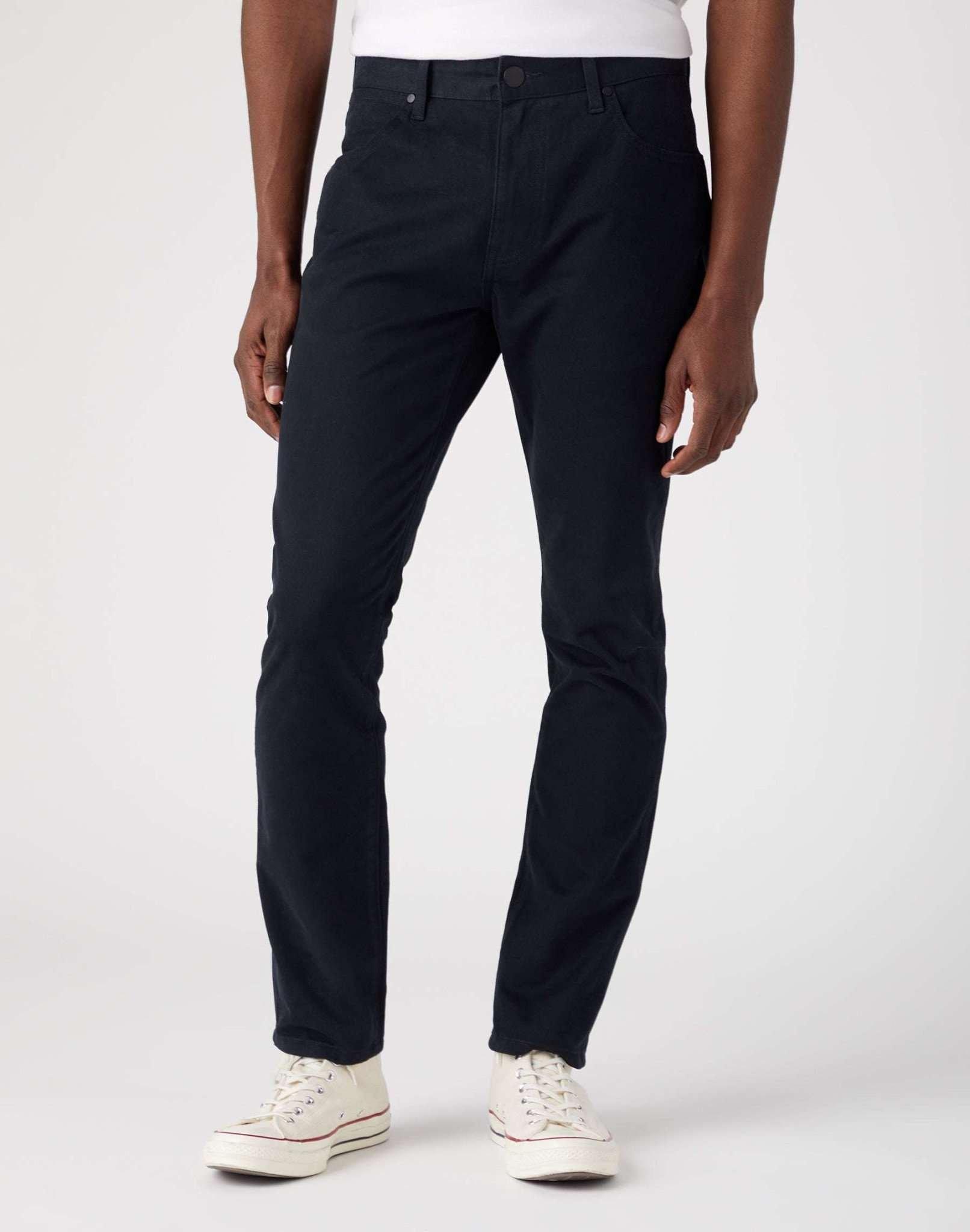 Wrangler Larston Slim Tapered Jeans  