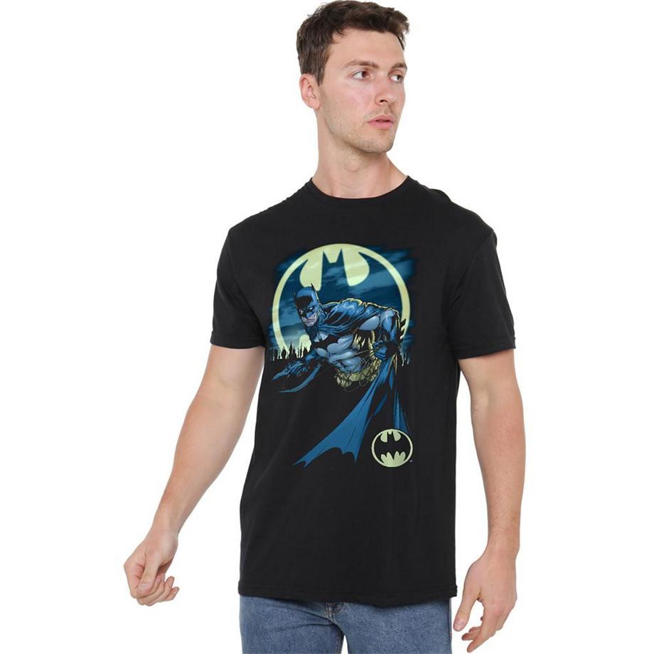 BATMAN  T-ShirtHeed The Call 