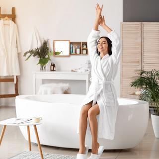 B2X Wandregal in Nussbaum mit Spiegel  