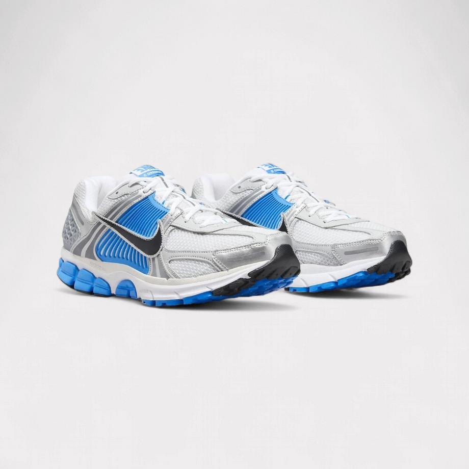 NIKE  Zoom Vomero 5 - Photo Blue 