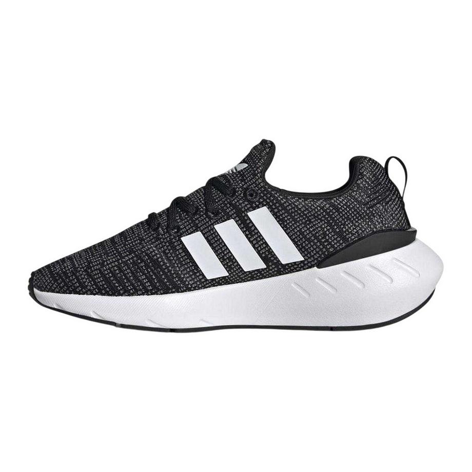 adidas Scarpe Sportive Swift Run 22  