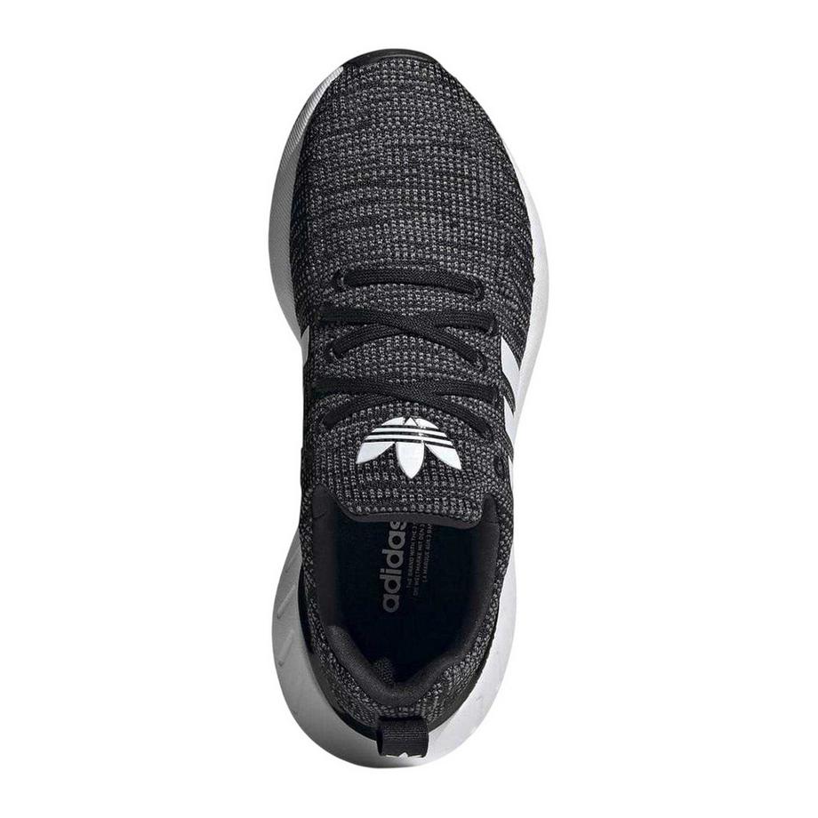 adidas Scarpe Sportive Swift Run 22  