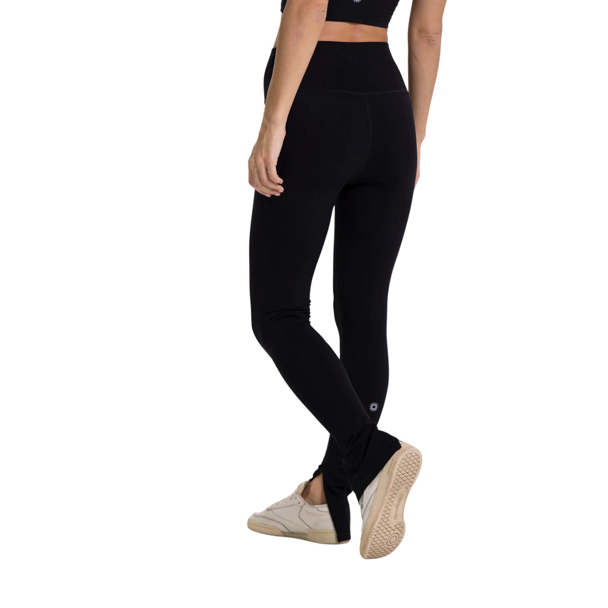 Onamaste  flared leggings für damen mantra 