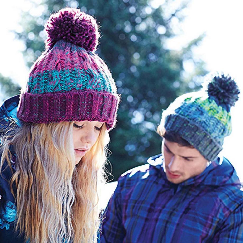 Beechfield Corkscrew Bonnet Tricoté avec Pompon  