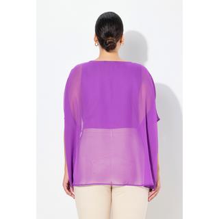 Ulla Popken  Blouse oversized en mousseline. Col rond et manches courtes 