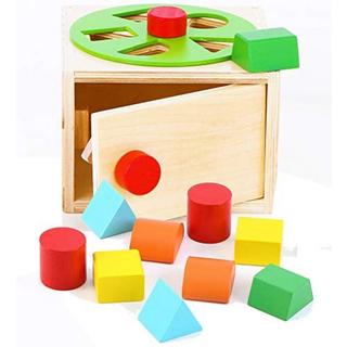 Activity-board  Kinder Steckwürfel aus Holz - Formen und Farben sortieren - Steckspiel für Babys - Steckbox 