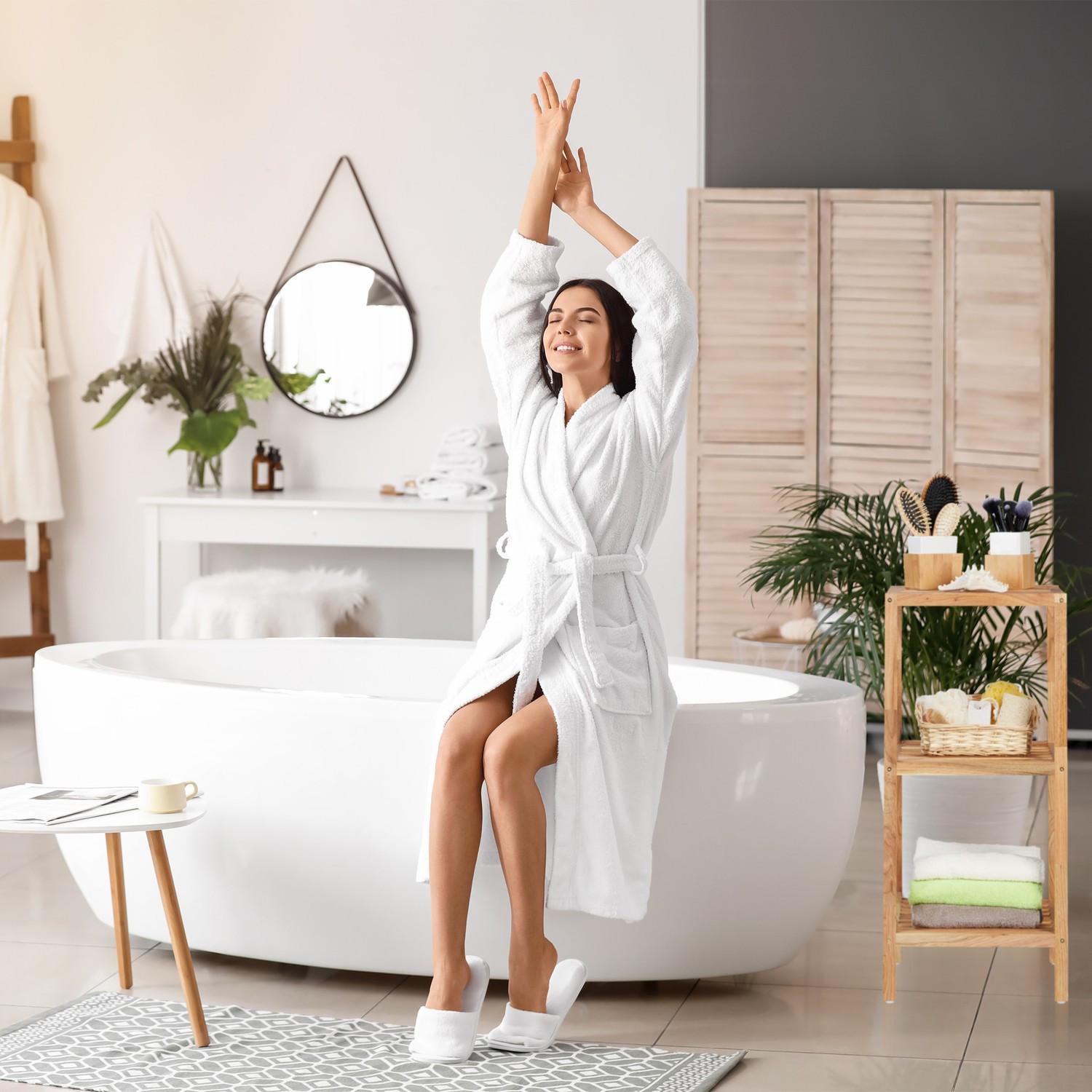 B2X Badezimmerregal in Nussbaum mit 3 Ablagen  