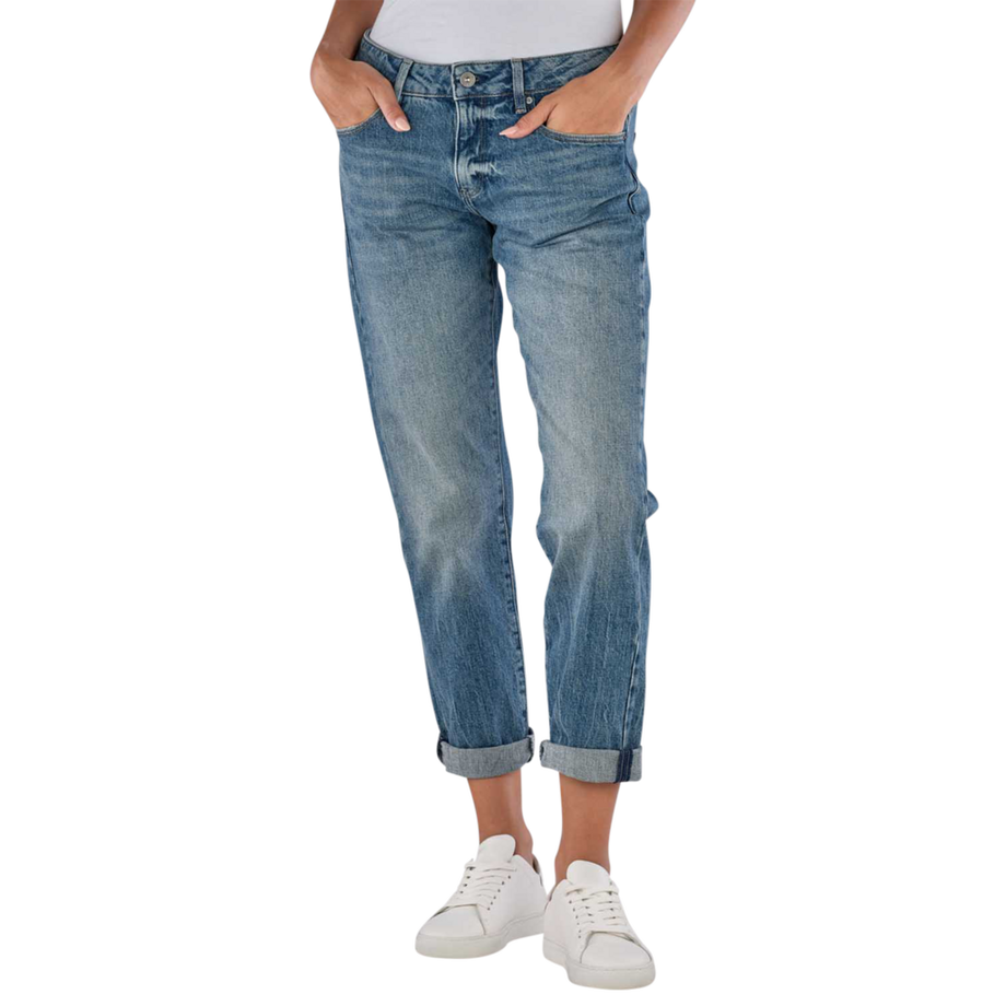 Kate Jeans Boyfriend
