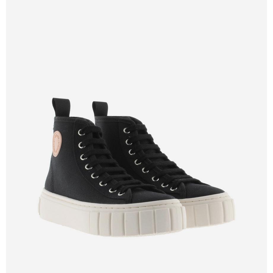 Victoria  sneakers für en abril 