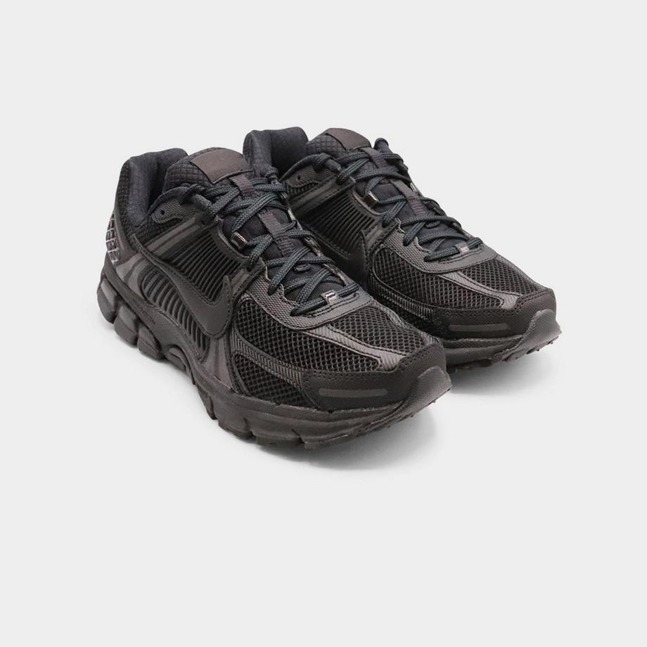 NIKE Zoom Vomero 5 Sneakers Nero  