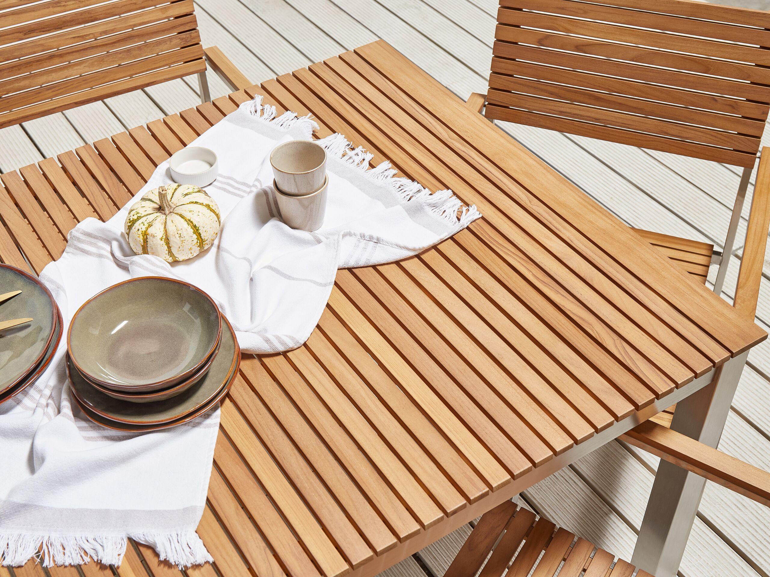 Beliani Table de salle à manger de jardin en Teck certifié FSC® Traditionnel VIAREGGIO  