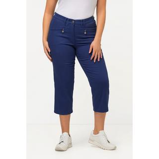 Ulla Popken  Pantalon Mony, longueur au mollet. Poches zippées et tissu stretch 