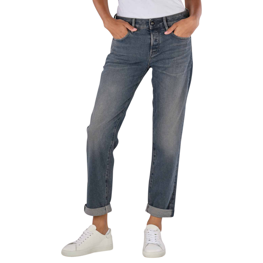 Kate Jeans Boyfriend