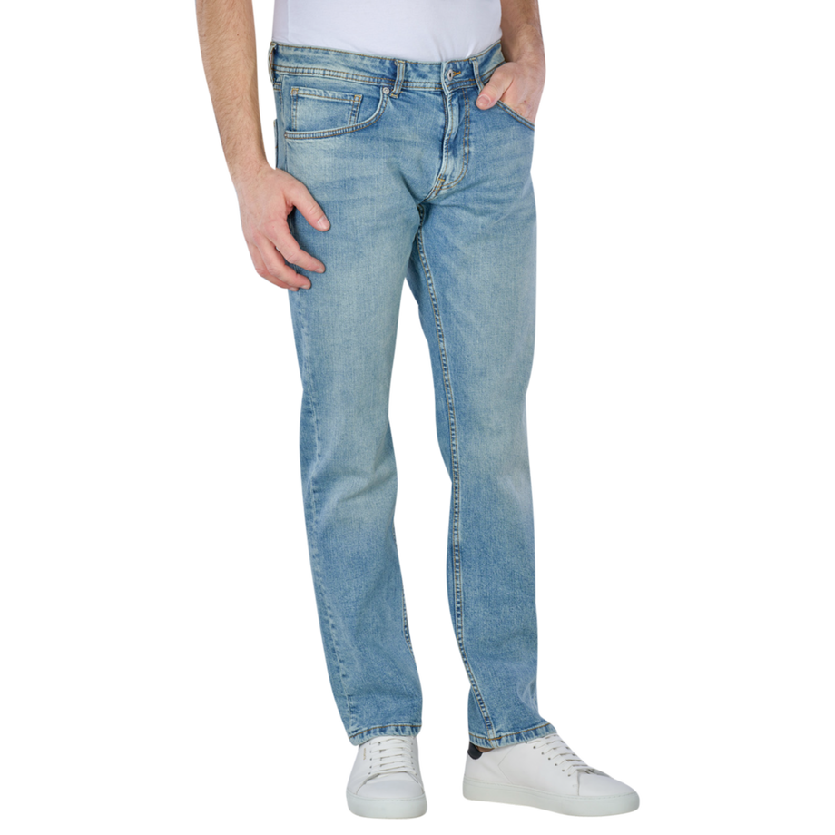 Cash Straight Fit