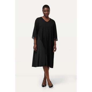 Ulla Popken  Robe midi en jersey, décolleté en V et manches 3/4, empiècement en taffetas 