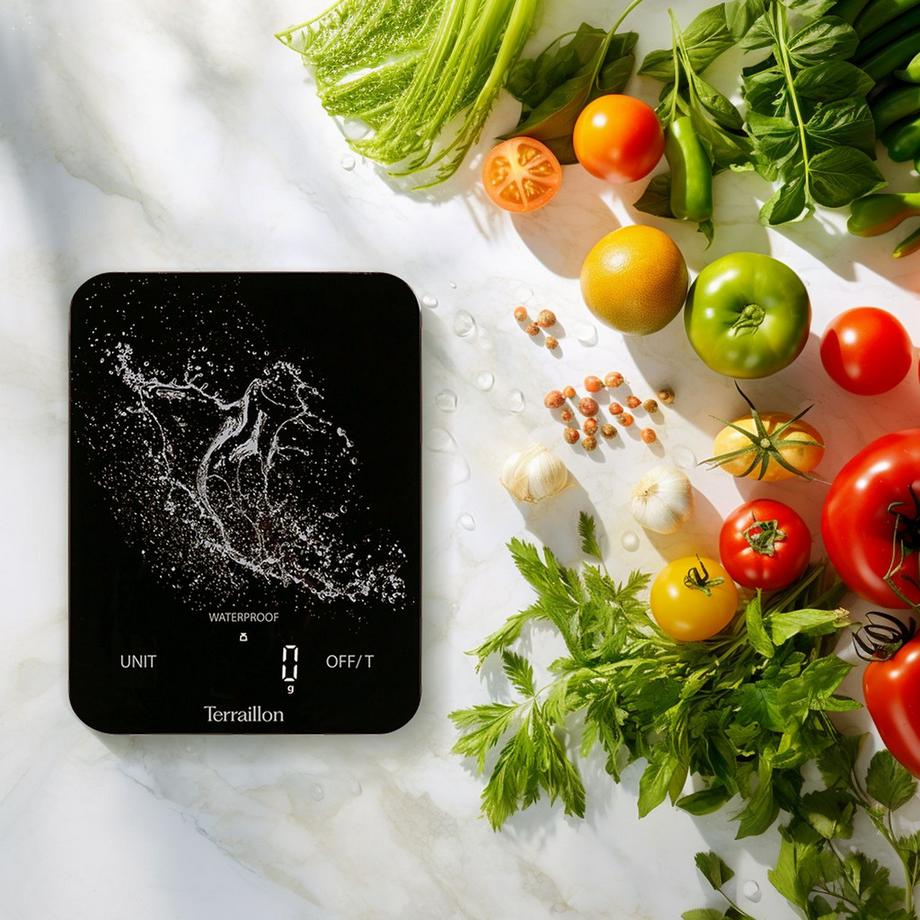Terraillon Bilancia da cucina Aqua Resist Ricaricabile Usb-c, 8 kg  