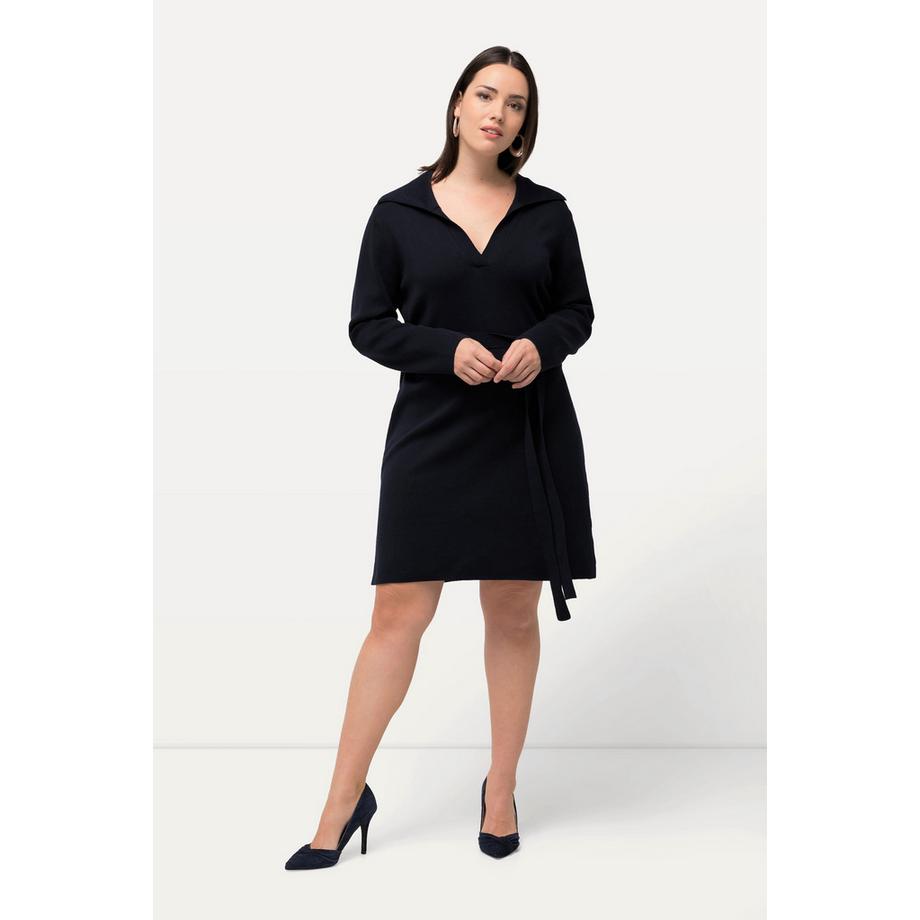 Ulla Popken Abito in maglia Cintura Collo a camicia Scollo a V Maniche lunghe  