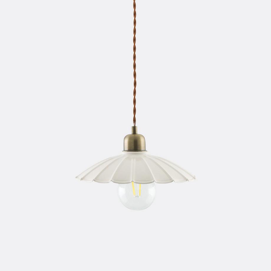 Suspension festonnée en métal fer