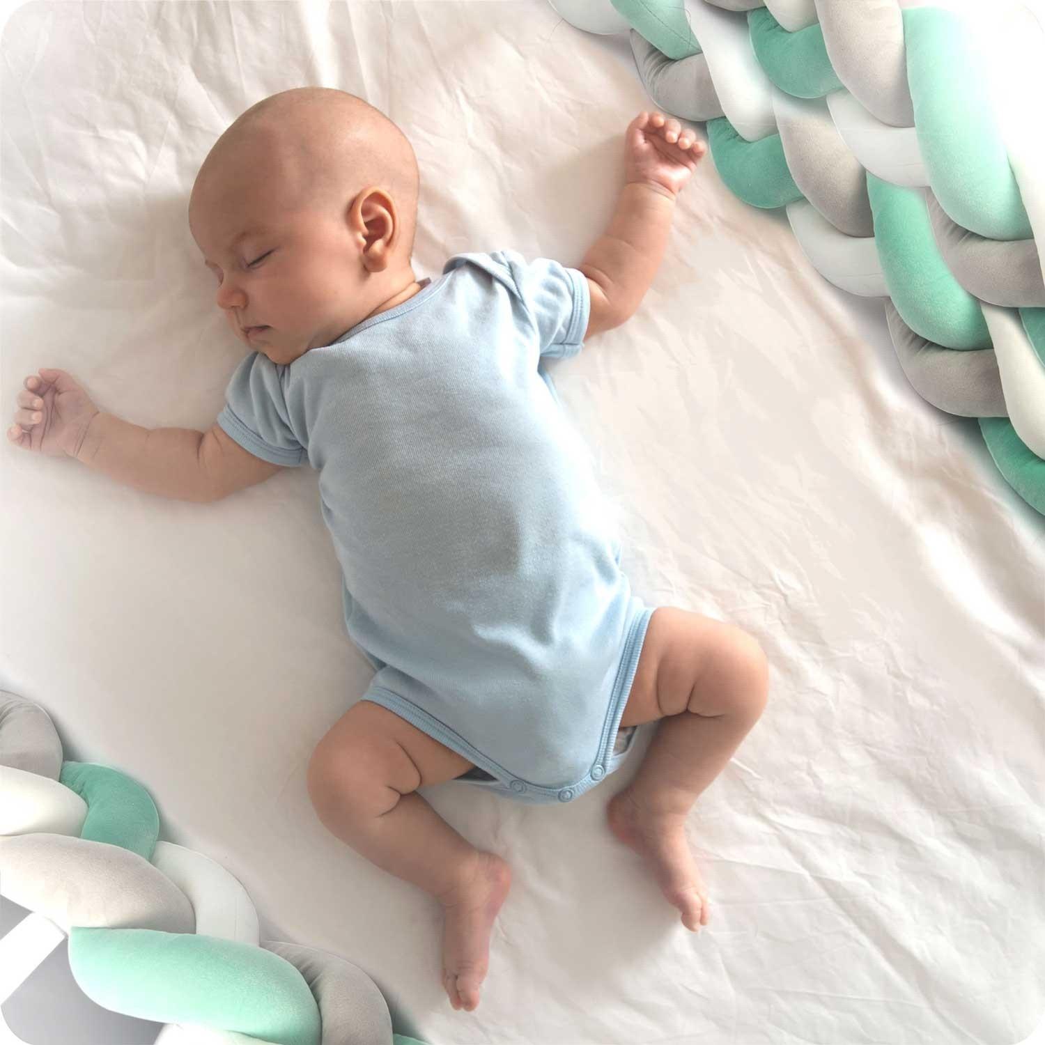 B2X  Protection de bord pour lit bébé Ricokids 2m - gris menthe 