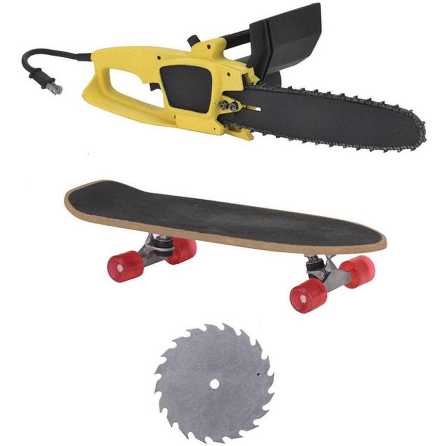 NECA  Ultimate Strike Gremlins Figur 