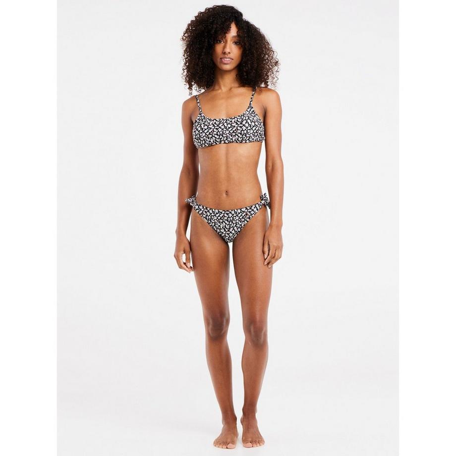 PROTEST Mixscylla Blumen Bikini Top  