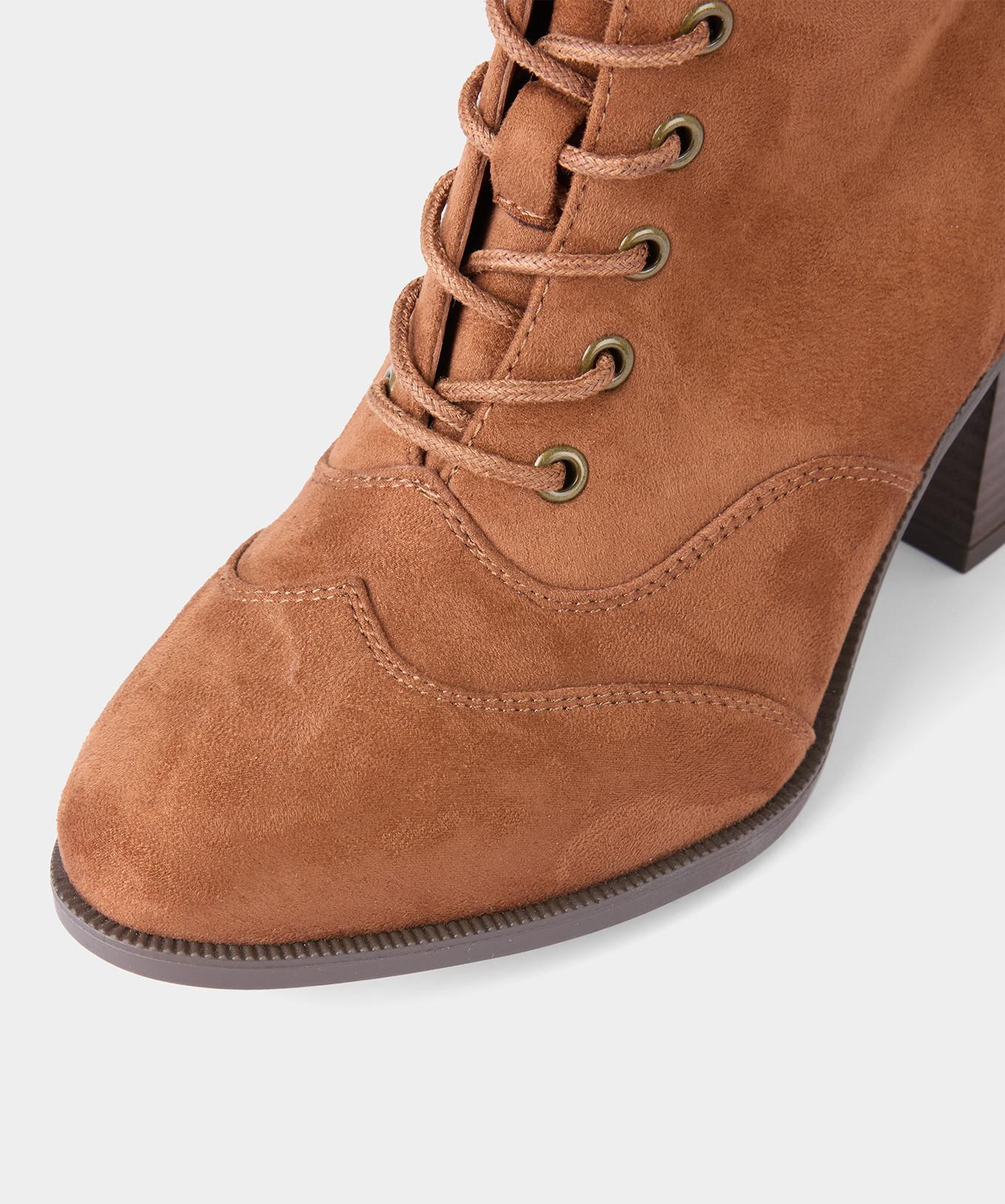 Joe Browns  Bottes hautes à lacets avec talon empilé en bois 
