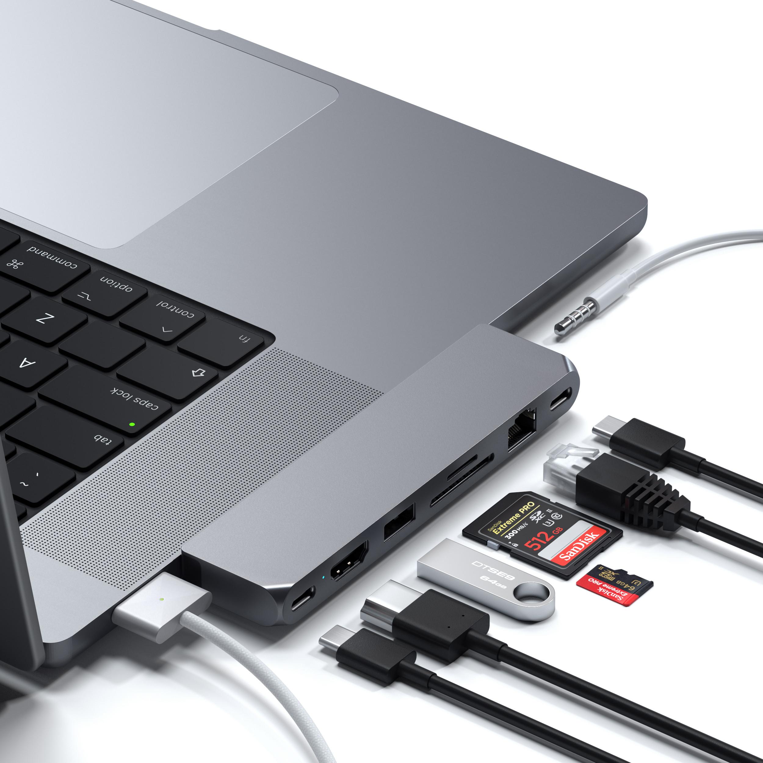 SATECHI  Dual USB-C Pro Hub Max 