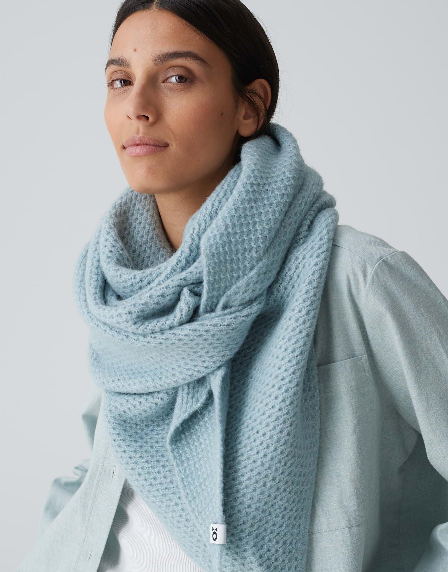 OPUS  Foulard triangulaire Afraasi scarf 