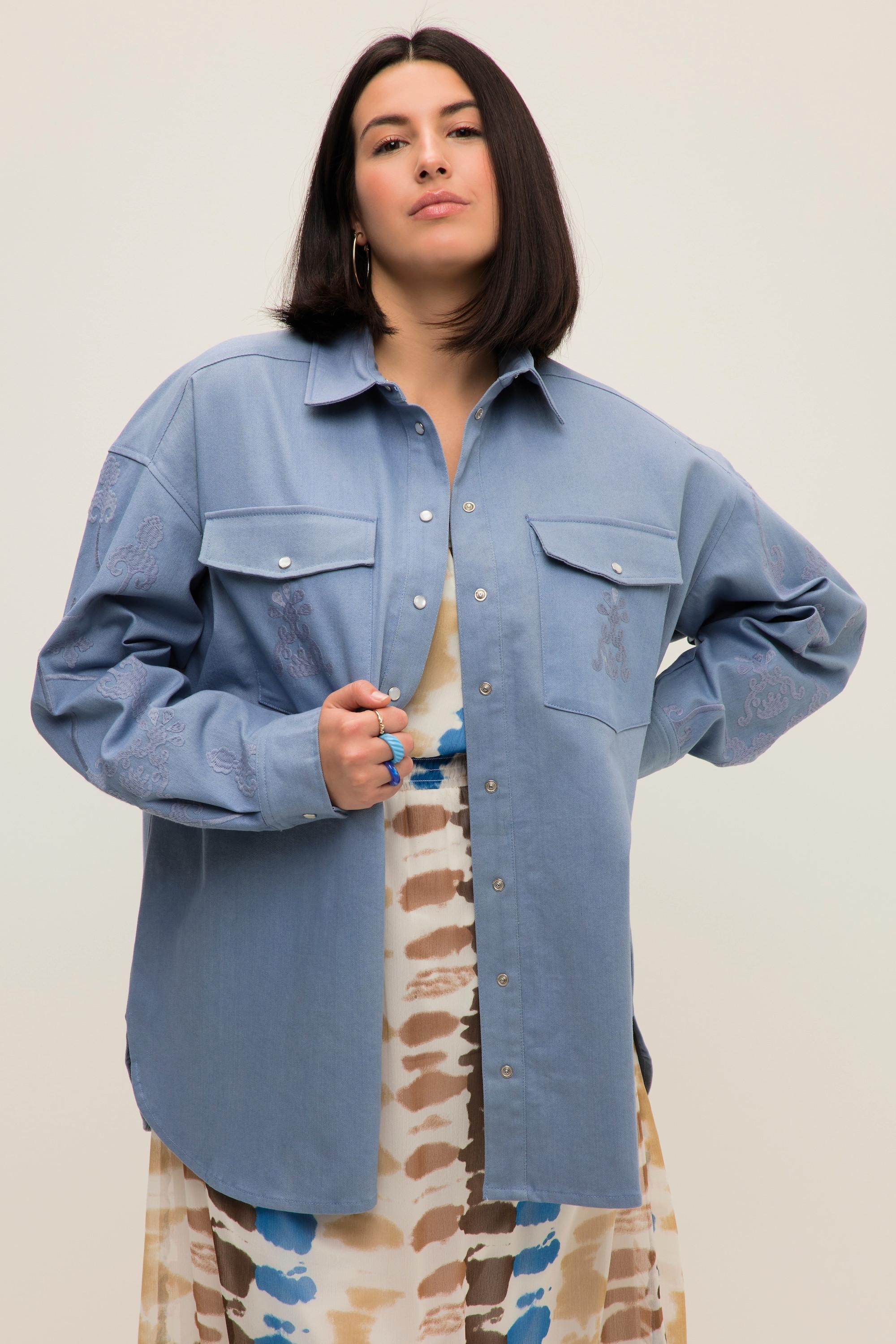 Studio Untold  Camicia di jeans dal taglio oversize con ricami, collo da camicia e maniche lunghe 