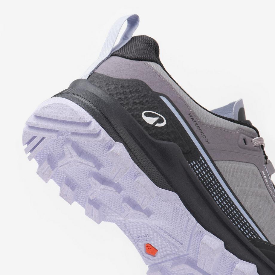 QUECHUA  Sportschuhe  wasserdicht 