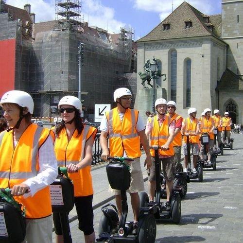 Geschenkidee  Die offizielle Segway Stadtführung Zürich (für 1 Person) 