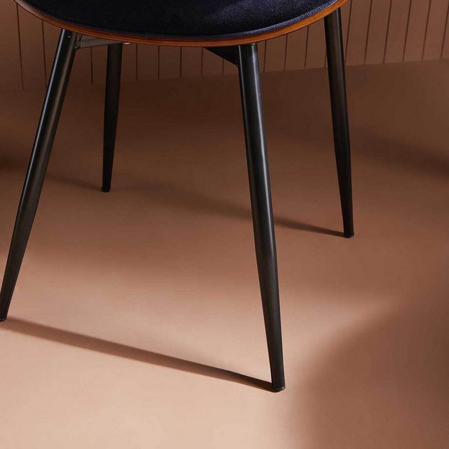 Calicosy Chaise finition noyer avec assise en velours - Mannix  