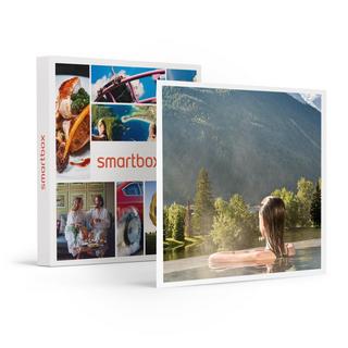 Smartbox  Délice et détente au QC Terme Chamonix : 1 journée d'accès avec déjeuner et kit spa pour 2 - Coffret Cadeau 