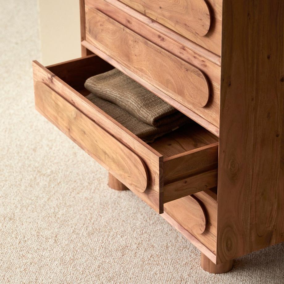 Tikamoon Chiffonnier en acacia massif Olga  