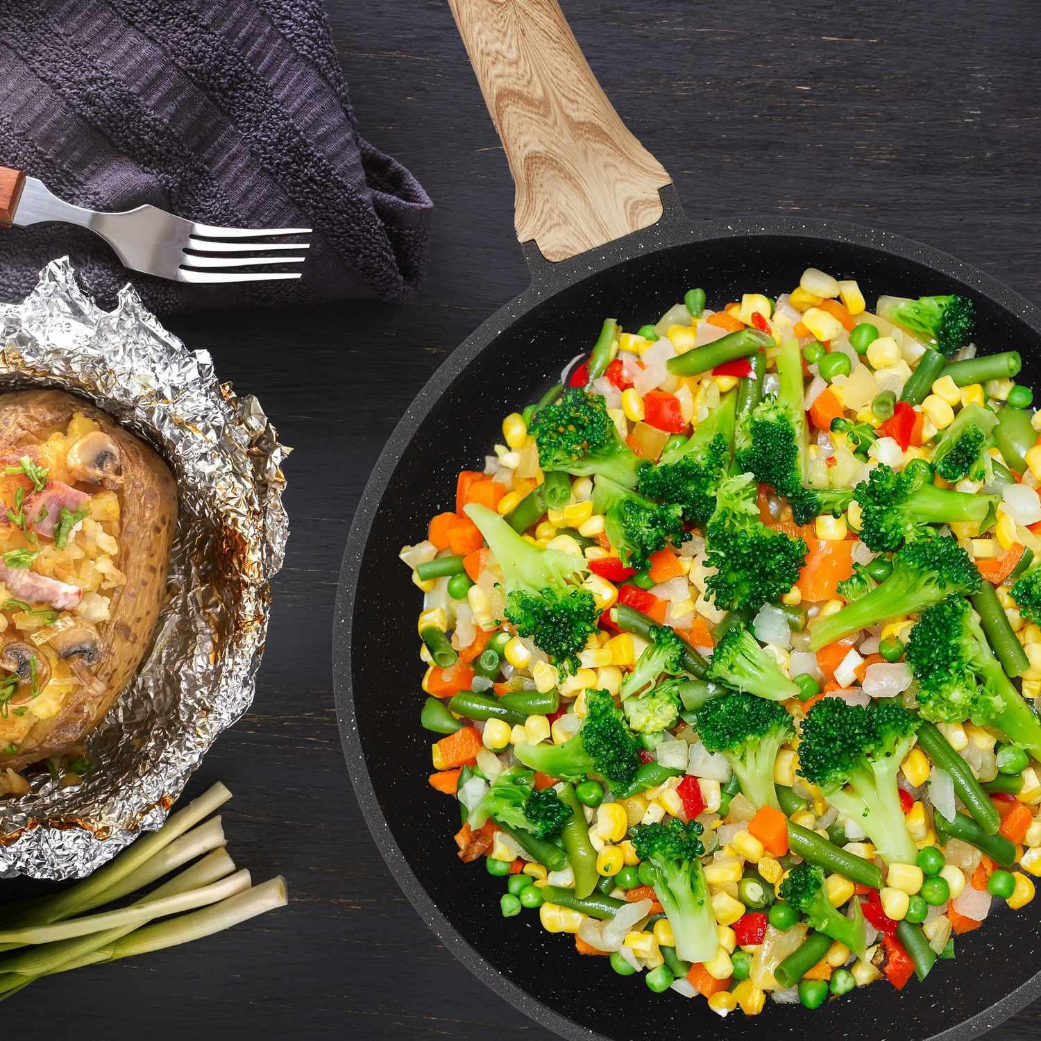 Northix Braisière antiadhésive avec couvercle  