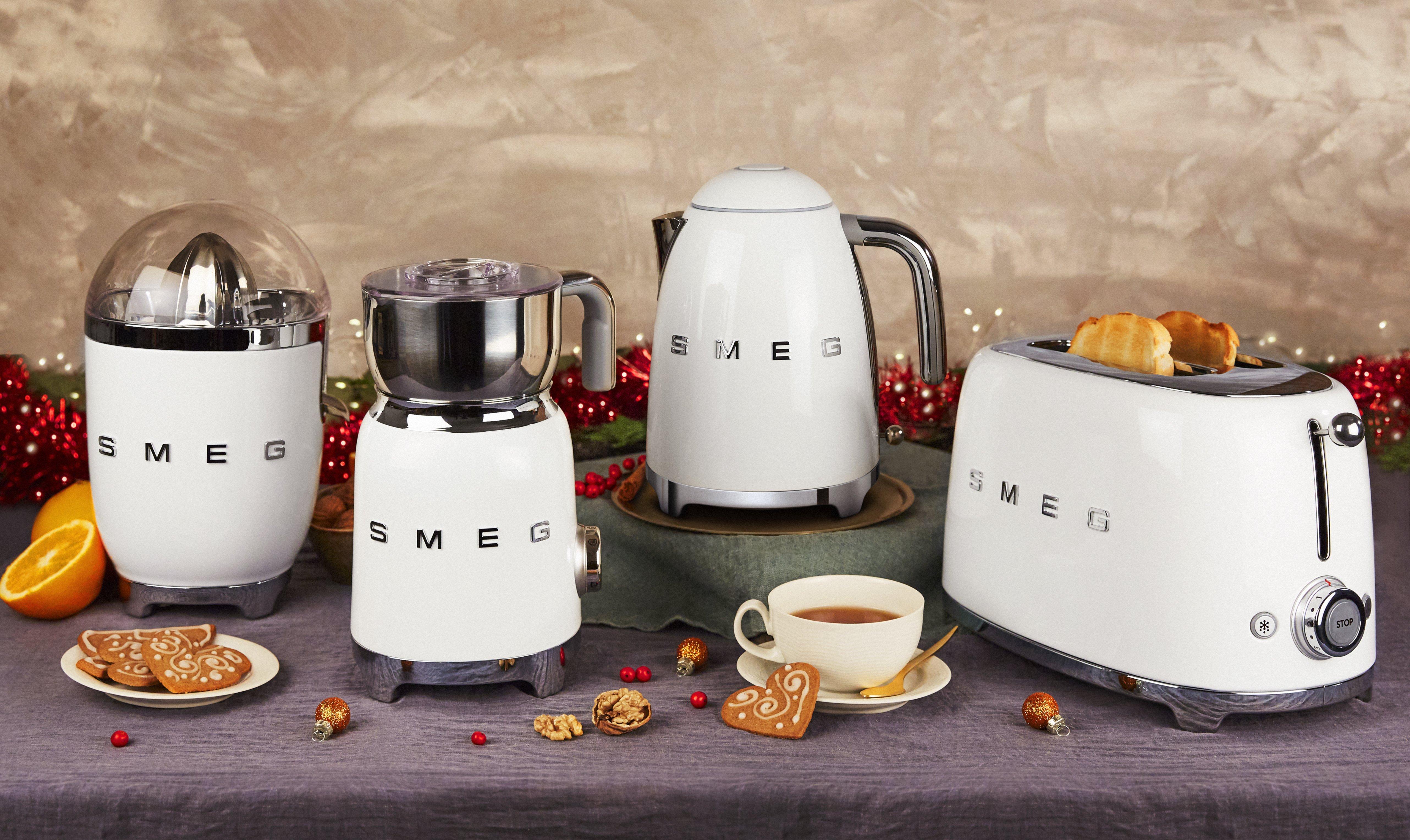 SMEG Bollitore 1,7l con impostazione della temperatura regolabile KLF03WHEU  
