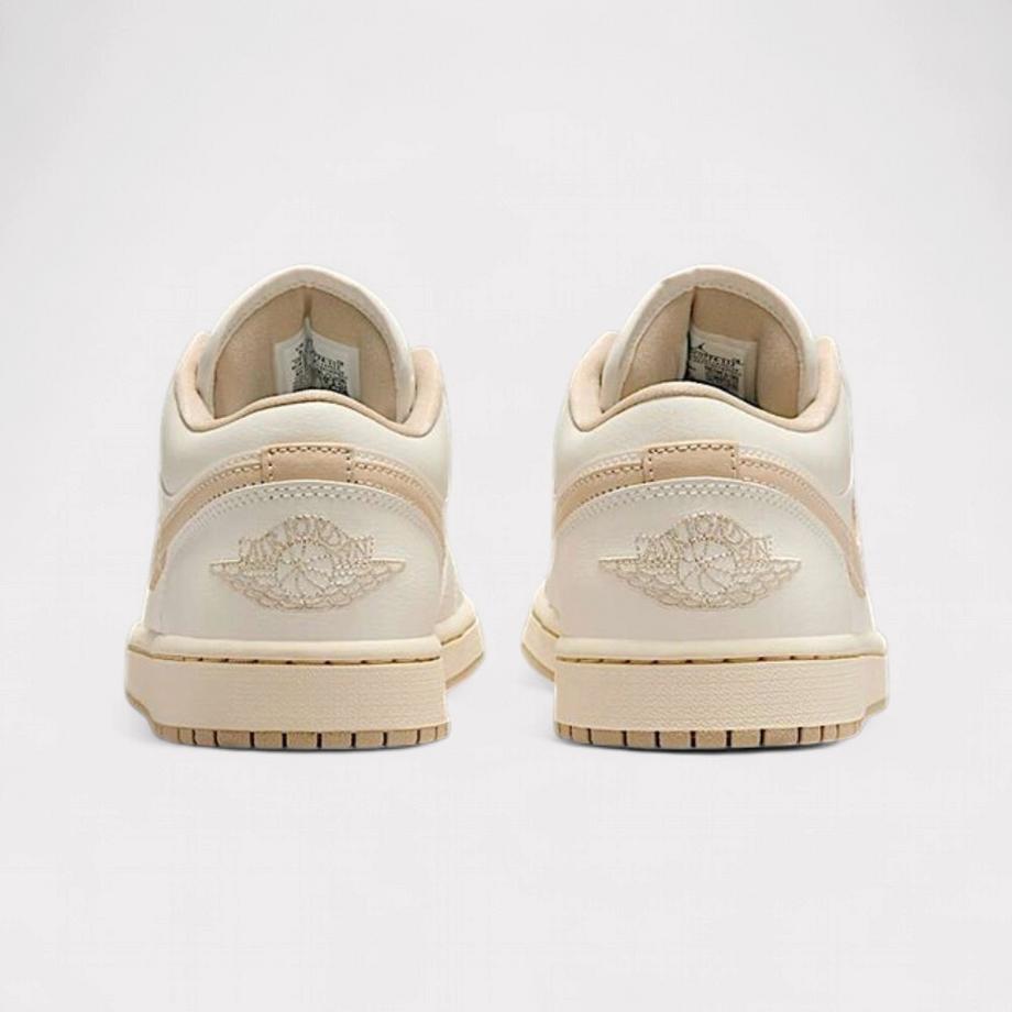 NIKE  Air Jordan 1 Low - Sail Rattan 