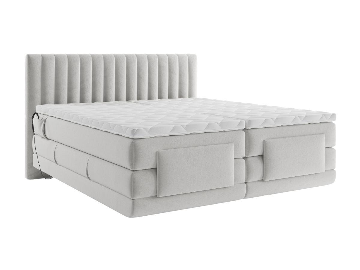 Vente-unique Boxspringbett mit vertikalen Ziernähten am Kopfteil + elektrischem Untergestell mit Relaxfunktion + Matratze + Topper - 2 x 80 x 200 cm - Samt - Hellgrau - DONISI von PALACIO  