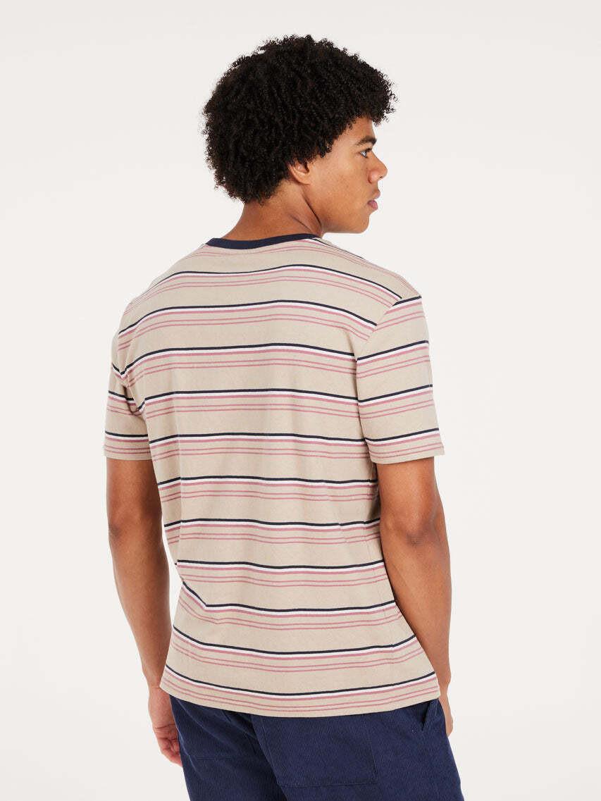 PROTEST PRTARTHUR Gestreiftes T-Shirt  