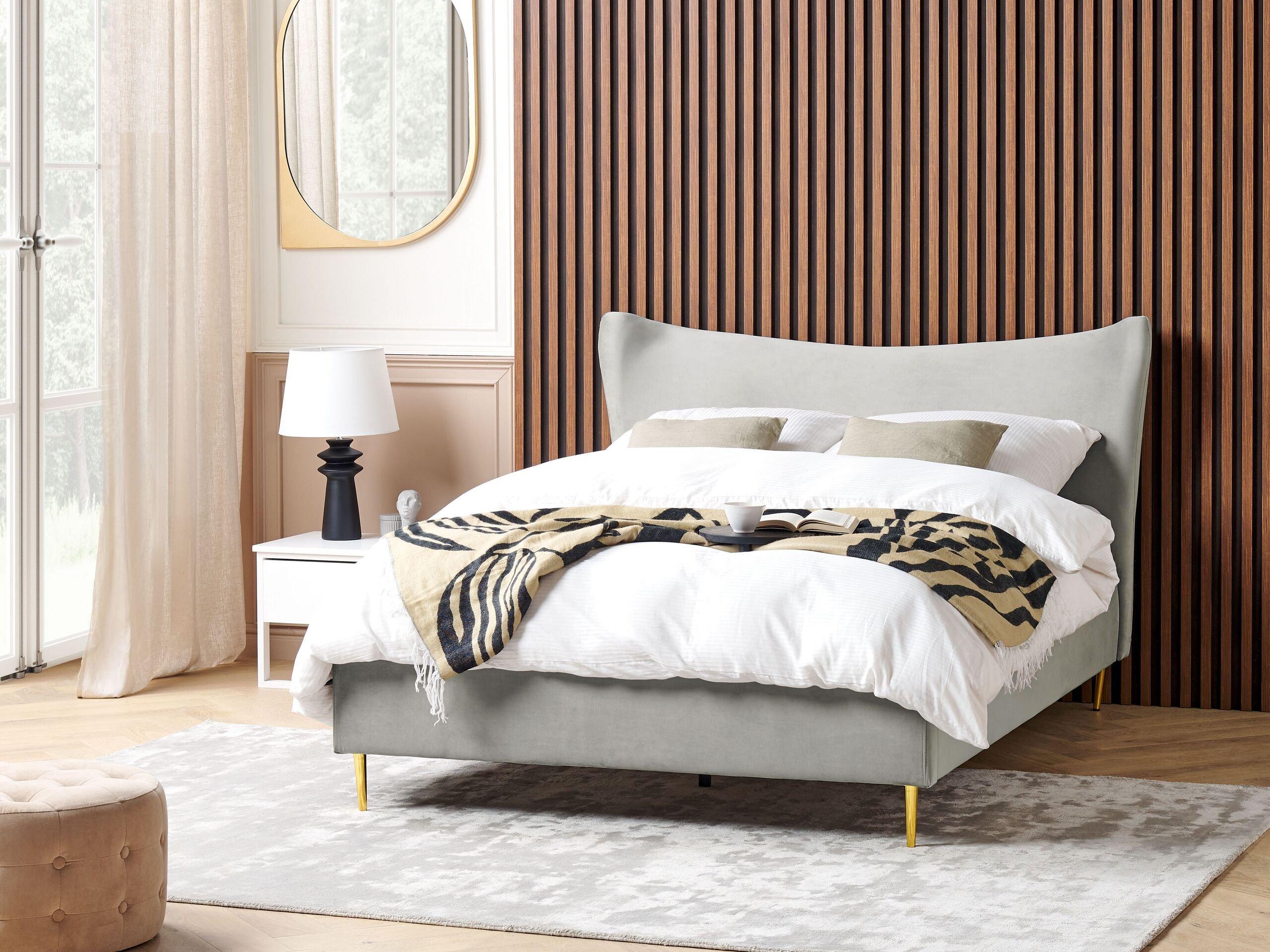 Beliani Bett mit Lattenrost aus Samtstoff Modern CHALEIX  