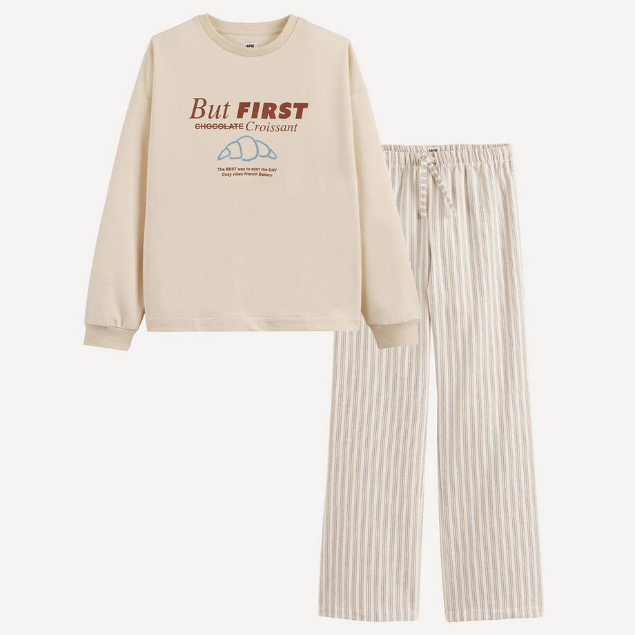Pyjama mit Oberteil aus Molton und Unterteil aus Flanell