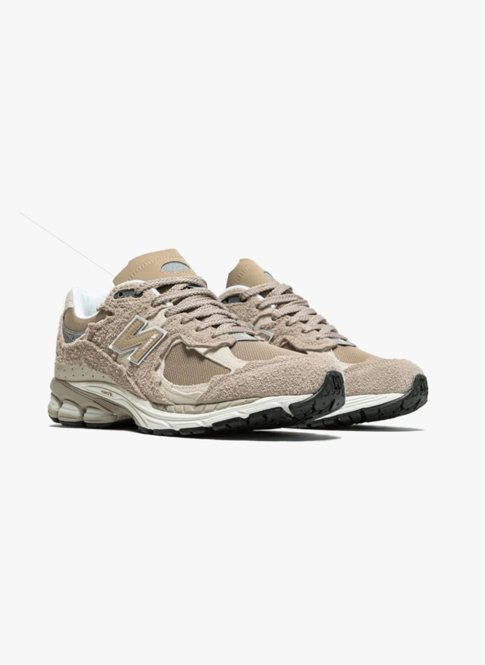 new balance  New Balance 2002R Protection Pack Beige 