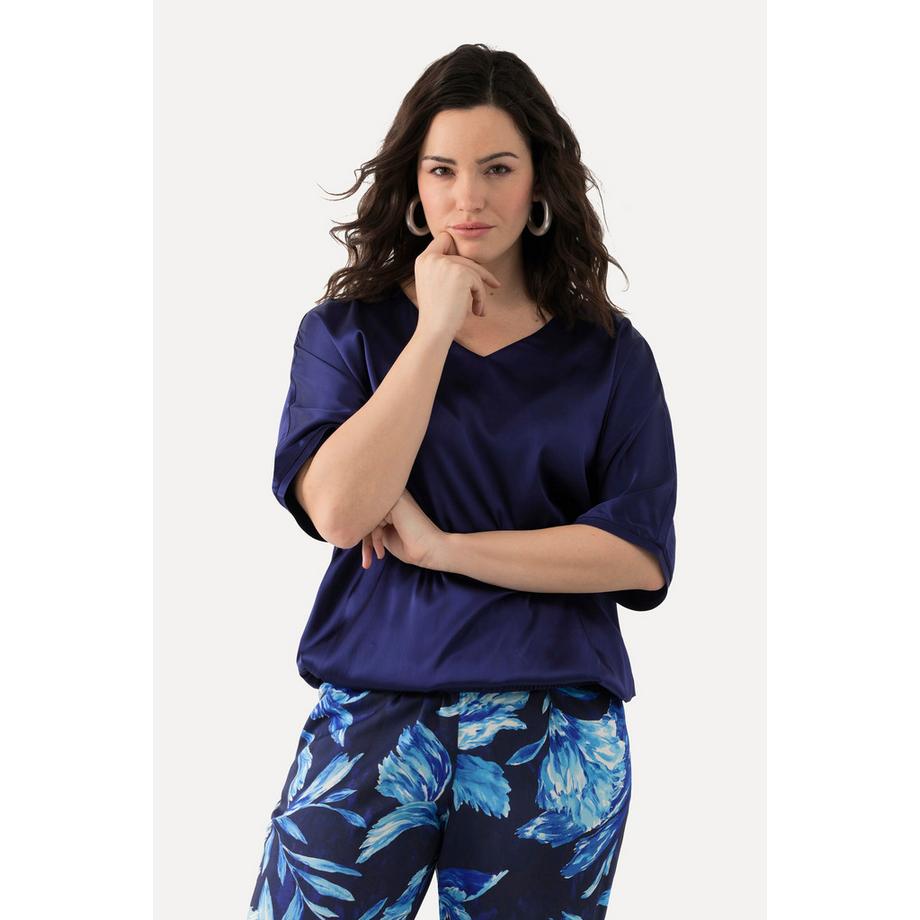Ulla Popken Satin Oversized V-Ausschnitt Halbarm Bluse mit Gummisaum  