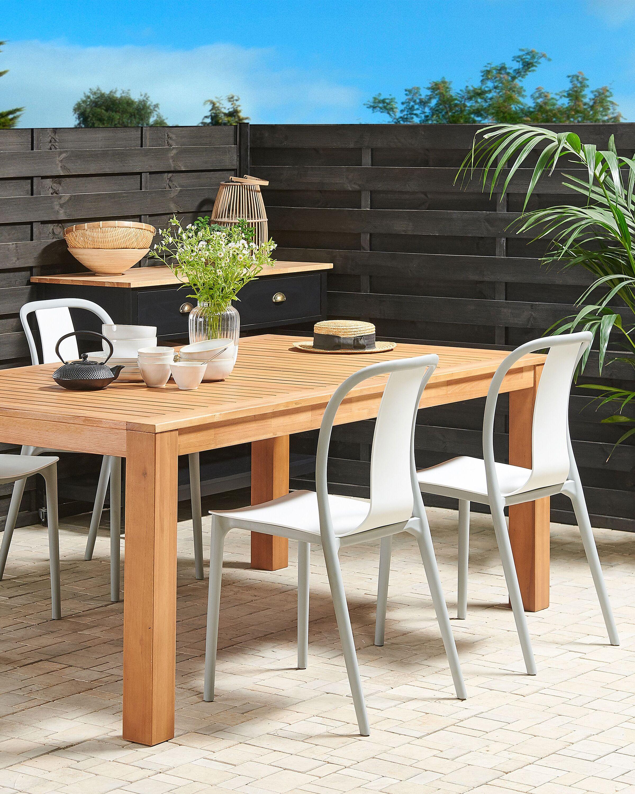 Beliani Gartenstuhl 4er Set aus Kunststoff Modern SPEZIA  