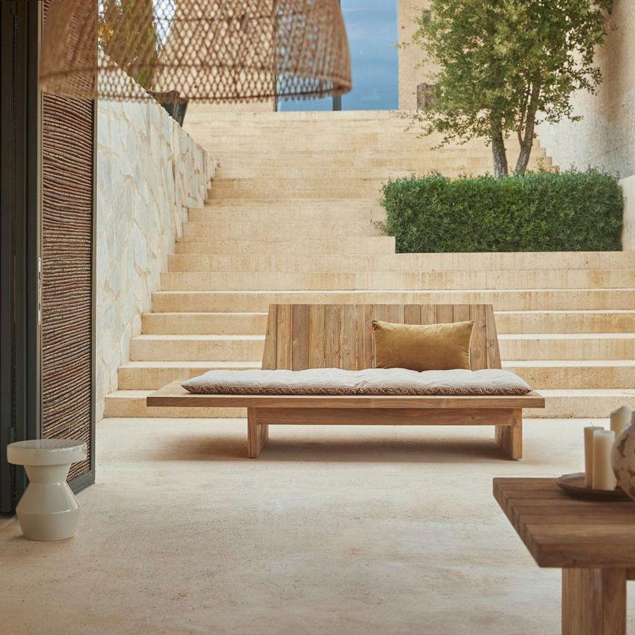 Tikamoon Gartenbank aus massivem Recycling-Teak Joaquin  