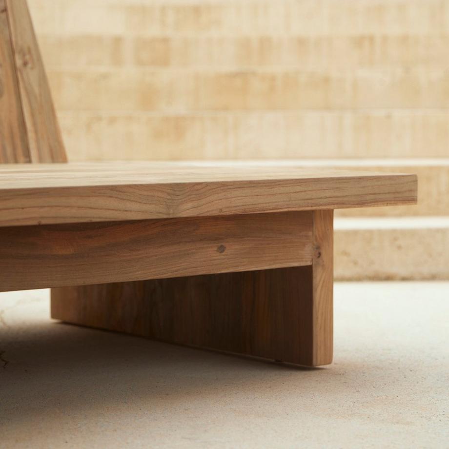 Tikamoon Gartenbank aus massivem Recycling-Teak Joaquin  